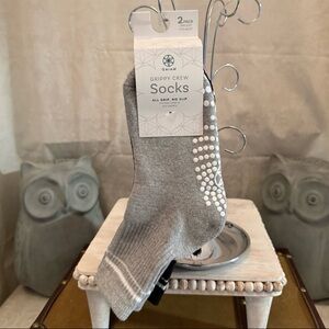 ⚡️Gaiam Grippy Crew Socks